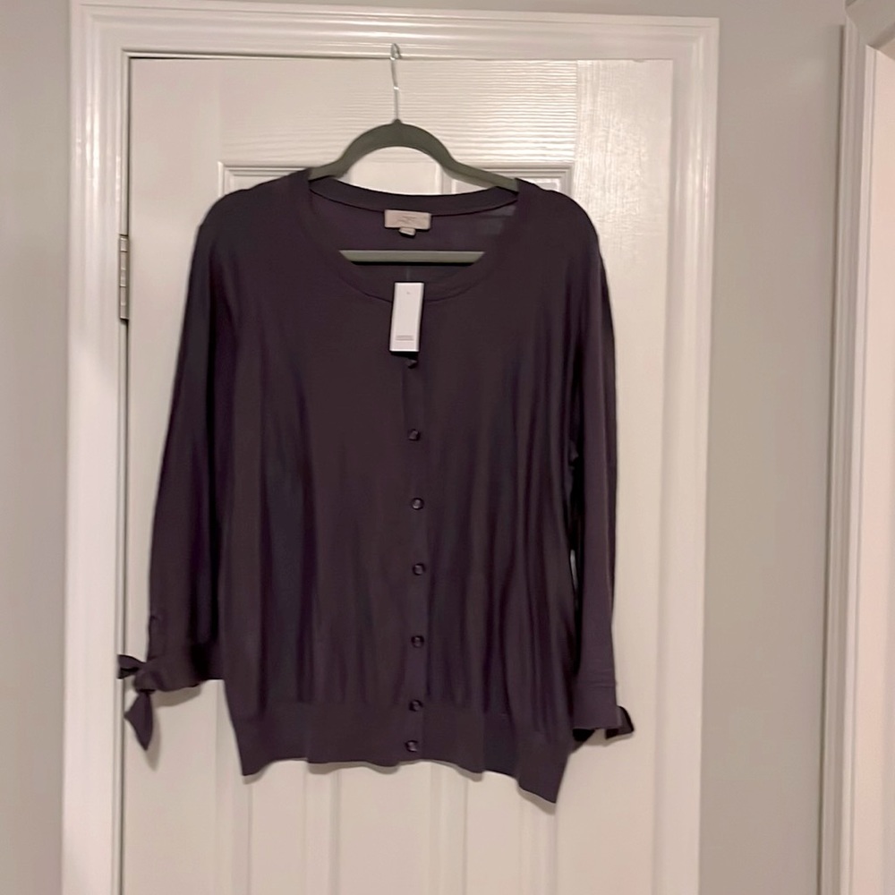 Loft Outlet summer weight cardigan